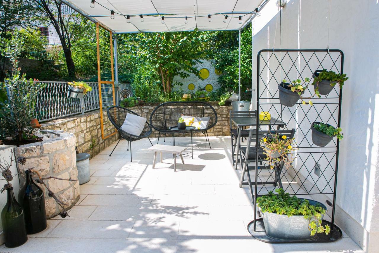 Apartment On The Sunny Side Korcula Town Bagian luar foto